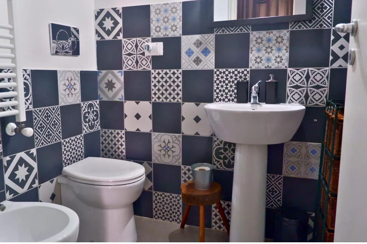 Apartment Free Parking & A/C Sant'Orsola Cozy Home Bologna