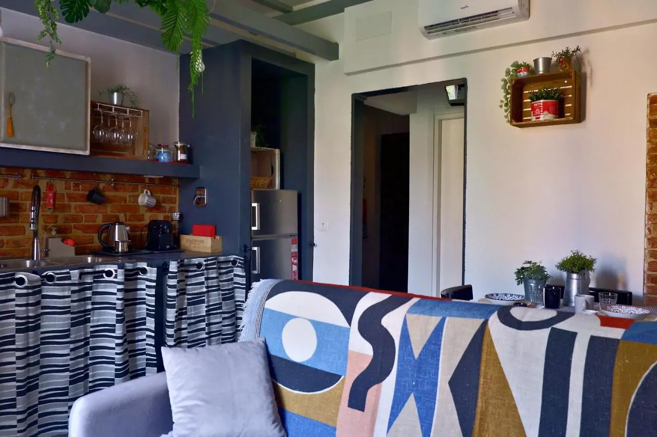 Apartment Free Parking & A/C Sant'Orsola Cozy Home Bologna