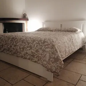 whiteroom.lecce-hotels.com/
